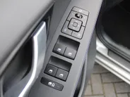 Kia Niro 1.6 GDi Hybrid DynamicPlusLine | Schuif-/kanteldak | Stuur-/stoelverwarming | Cruise adapt. | Camera | Clima | 16" LM |