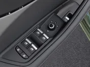 Audi A4 Avant 35 TFSI 150pk S edition Competition · Trekhaak · Camera ·  Stoelverwarming · Apple/Android Car Play · Adaptive Cruise Control ·  Clima · Drive select · Leder/Stof · Garantie t/m 23-07-2028 of 100000km.