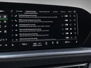 Audi Q5 2.0 TFSI e-hybrid 299pk quattro S edition Panoramadak · 360° Camera + parkeersensoren · Apple/Android Car Play · Fabrieksgarantie t/m 22-09-2029 of 100.000Km