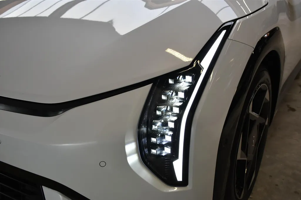 Kia EV4 81,4 kWh 204PK GT-Line Business Edition NIEUW VOORRAADACTIE DIRECT LEVERBAAR