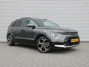 Kia Niro 1.6 GDi Hybrid ExecutiveLine | Automaat | Harman Kardon | Leder | Elek. Stoelverstelling met geheugen | Heads-up Display | Trekhaak | All season |