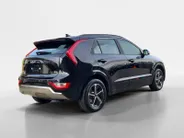 Kia Niro 1.6 GDi Hybrid DynamicLine TOT 5000,- VOORRAADVOORDEEL - informeer naar de beschikbare modellen