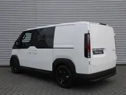Kia PV5 L2H1 Elite DC 71.2 kWh | Luxe dubbele cabine | Zijwandbekleding | Vloerplaat | Privacy glass | Tot € 2.500 (inruil)voordeel bij aanschaf of 2,99% financiering |