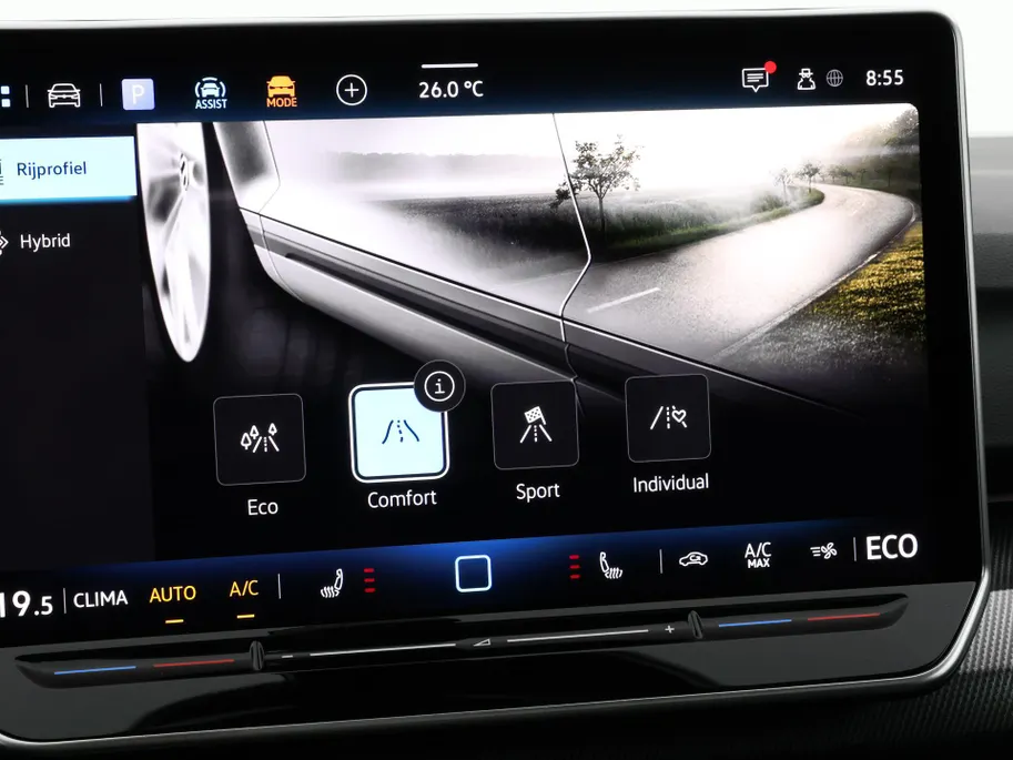 Volkswagen Golf 1.5 eHybrid 272pk DSG GTE · Panoramadak · 360 Camera · Head-Up Display · Matrix LED · Optiekpakket Zwart · Dodehoeksensor · Garantie t/m 10-11-2030 of 100.000km