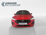 Ford Focus 1.0 EcoBoost Hybrid 125 pk ST Line X Panoramadak - Groot navigatie - 18inch LM Velgen - Driver Assistance Pack - Winter Pack - Race Red