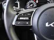 Kia Ceed Sportswagon 1.0 T-GDi MHEV Design Edition | Stuur-/stoelverwarming | Cruise adapt. | Camera | 16' LM | Dodehoekdetectie | JBL audio | LED |