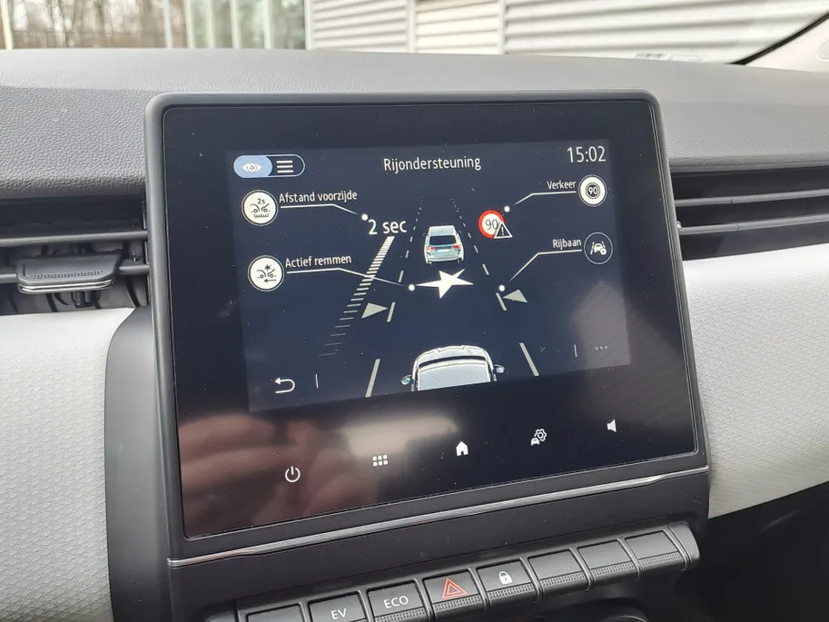Renault Clio 1.6 E-Tech Full Hybrid 145 evolution AUTOMAAT | Navigatie | Sensoren | Airco | Cruise | Rijstrooksensor met correctie | DAB | Apple Carplay/Android Auto