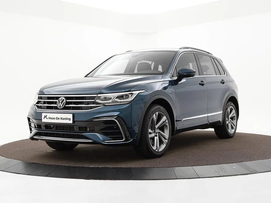 Volkswagen Tiguan 1.4 TSI eHybrid 245pk DSG R-Line Business · Camera · Dodehoeksensor · Stuur- & Stoelverwarming · Matrix LED · Keyless · 19'Velgen ·