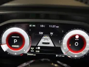 Nissan QASHQAI 1.3 MHEV Xtronic Tekna | 1800kg trekgewicht | Automaat | Trekhaak | 360grd Camera | Apple carplay & Android auto | Stoel-, voorruit- en Stuurverwarming | Head-up display | LM wielen |