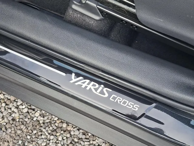 Toyota Yaris Cross 1.5 Hybrid 130 Dynamic PDC V+A | NAVI | rijklaarprijs !!