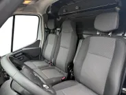 Renault Master T33 2.3 dCi 135 L2H2 Work Edition *BPM VRIJ!*Navi+Camera*Airco*Parkeersensoren*Betimmerd Laadruimte*Trekhaak