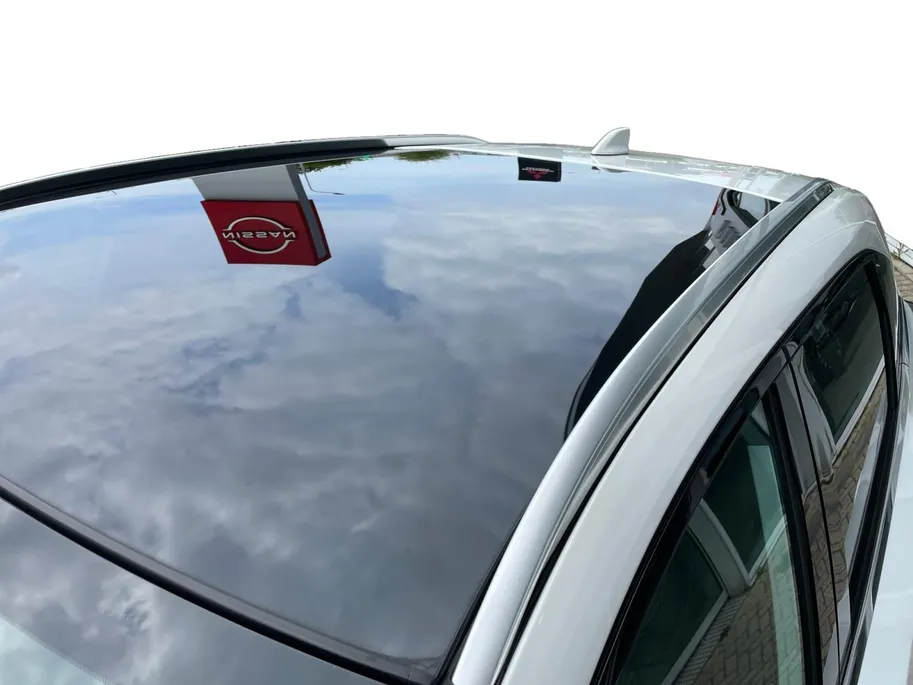 Nissan QASHQAI 1.3 MHEV Xtronic N-Connecta 158PK AUTOMAAT | Google built-in | Apple Carplay & Android Auto | Adaptive Cruise Control | Climate Control | 360 camera | Parkeersensoren voor en achter |