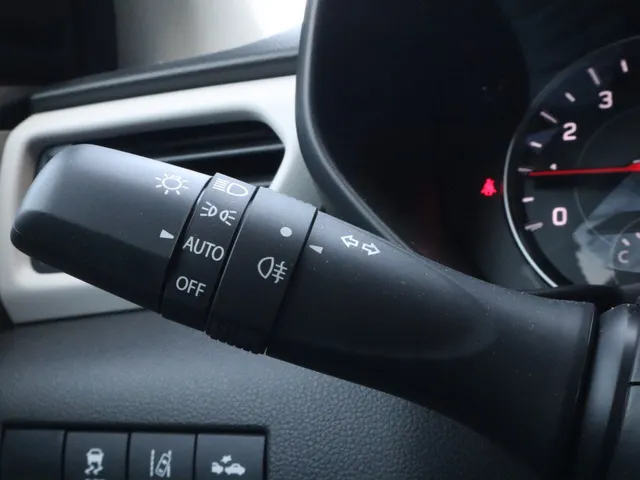 Suzuki Swift 1.2 Style Smart Hybrid