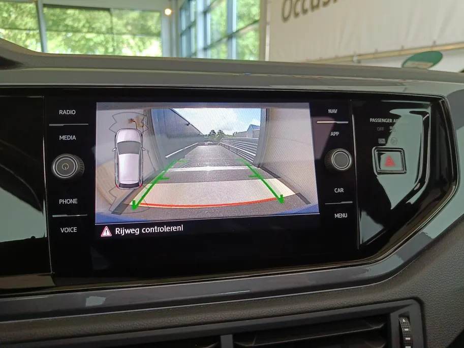 Volkswagen Polo 1.0 TSI Highline Business R | Panoramadak | Digitaal instrumentenpaneel | Achteruitrijcamera |