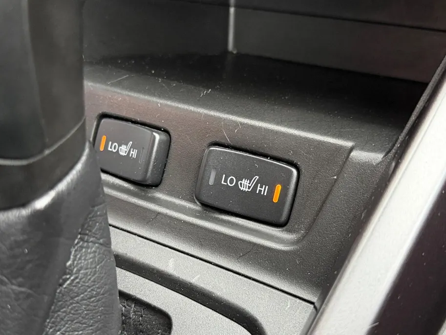 Suzuki Vitara 1.5 Hybrid Style 116PK AUTOMAAT | Parkeer sensoren| Metallic lak| 4 seizoen banden| Camera| Schuif en kanteldak| Navigatie| Stoel verwarming| Adaptieve cruise control