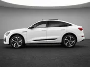Audi e-tron Sportback 55 quattro S edition 95 kWh 408pk · SOH 99,2% · Panoramadak · 360 Camera · Bang & Olufsen Sound · Afneembare Trekhaak · Matrix LED · Apple/Android Car Play ·