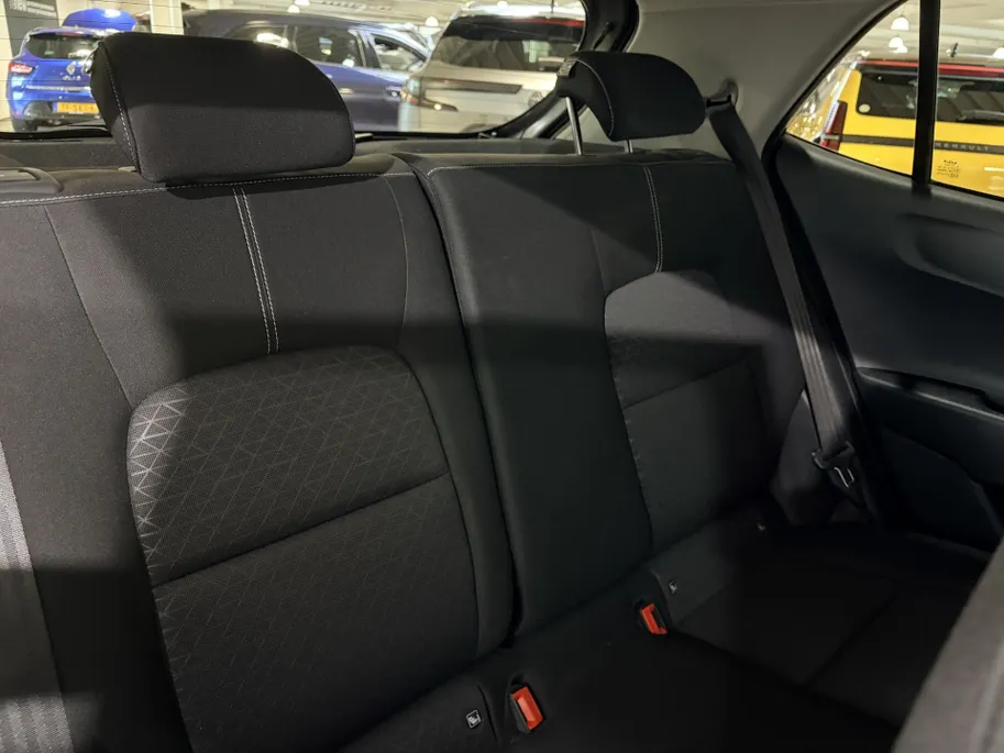 Kia Picanto 67PK DPi DynamicPlusLine | 1e eigenaar | Navi | Camera | Climate Control | Privacy Glass | Apple CarPlay/Android Auto | Lichtmetalen Velgen | Keyless | Cruise Control |