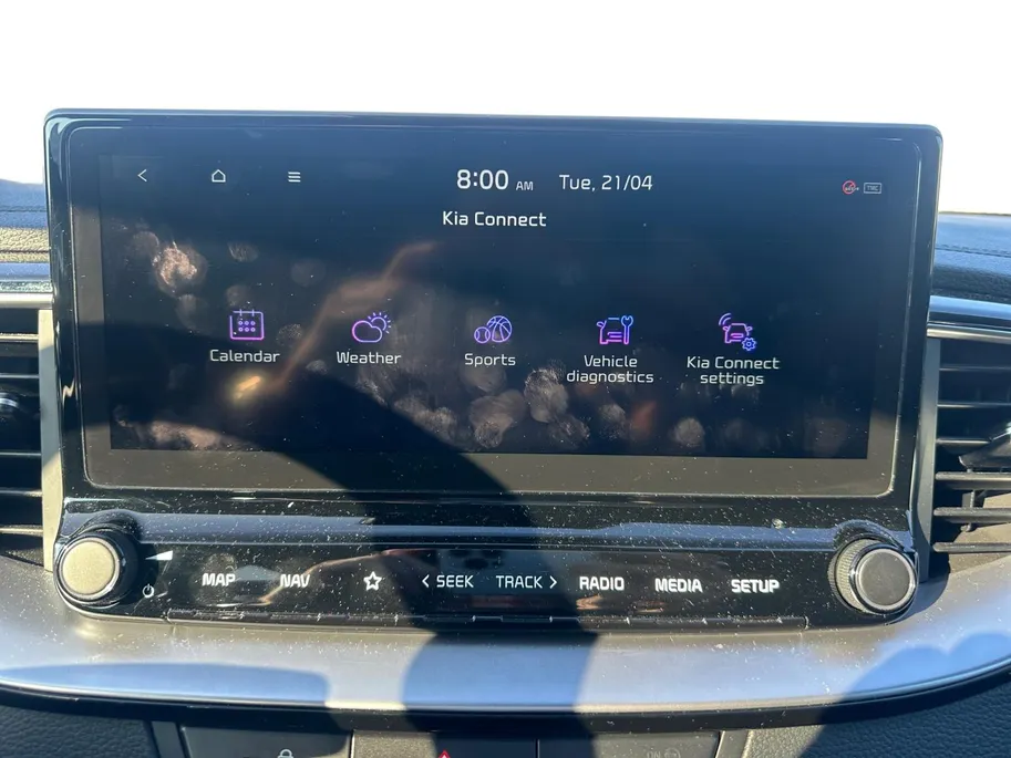 Kia XCeed 1.5 T-GDI MHEV DynamicPlusLine Automaat | 1e Eigenaar | Dealer Onderhouden | Camera | Stoel- & Stuurverwarming | Trekhaak | 2-Zone Climate Control | Navigatie | Fabrieksgarantie t/m 2-4-2028 +3x 1 jaar* | NAP