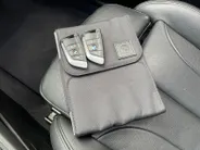 BMW X1 sDrive20i High Executive *Automaat*Navi*Camera*Schuif/kanteldak*Climate Control*Stoelverwarming*Lederen bekleding*LM. Velgen*Zeer nette auto!