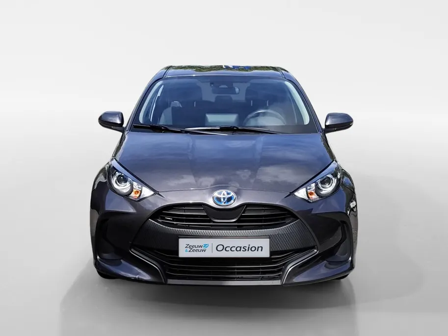 Toyota Yaris 1.5 Hybrid Active |Super complete en zuinig! NU incl. GRATIS AFLEVER PREMIUMPAKKET! Incl. 12 maanden GARANTIE! RIJKLAARPRIJS!!
