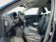 Jeep Compass 1.3T Night Eagle Liberty Edition | Trekhaak | Pakeer Camera | Cruise Control | Climate Control | Apple/Android Carplay |