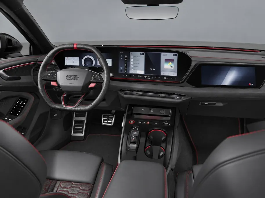 Audi RS5 e-hybrid quattro 639 PK · Audi Sportpakket · Optiekpakket Carbon · Glazen panoramadak · Head-up display · Trekhaak elek. wegklapbaar