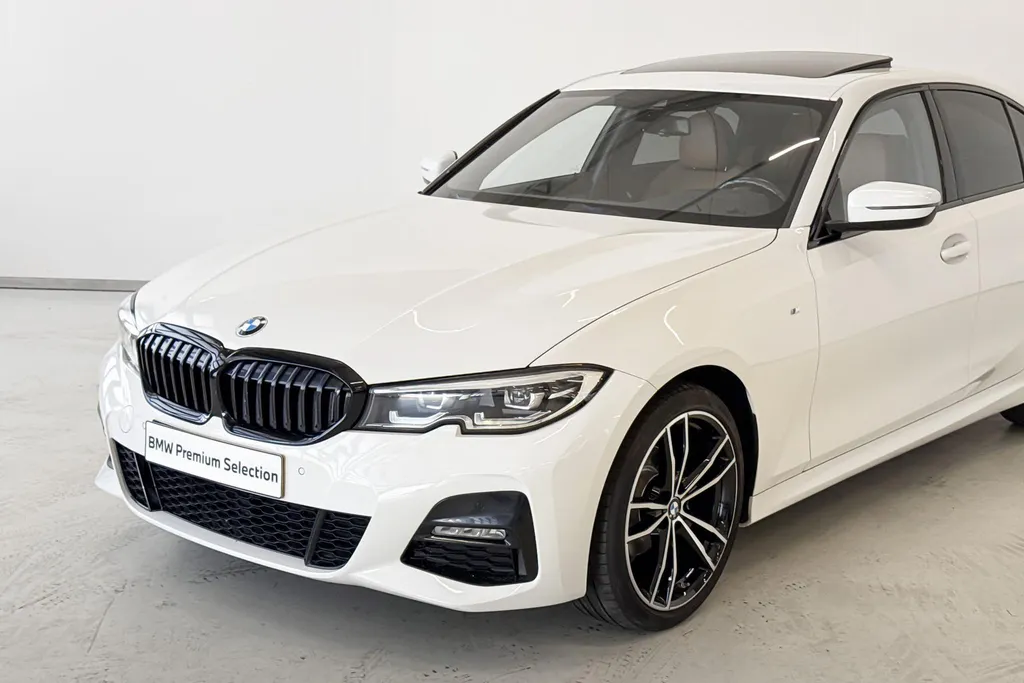 BMW 3 Serie Sedan 318i High Executive