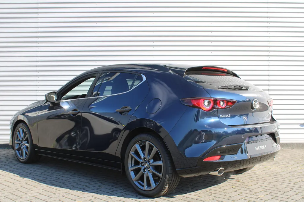 Mazda 3 2.0 e-SkyActiv-G 122PK 6MT Exclusive-line | Leder | Bose Audio | 360° Camera | Elek. stoelverstelling | Keyless | Heads up Display |