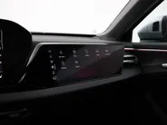 Audi A6 Avant 2.0 e-hybrid Quattro 299pk S edition Competition · 360 Camera · Inklap. Trekhaak · Bang & Olufsen Sound · Head-Up display · Dodehoeksensor · Garantie t/m 09-09-2030 of 100.000km