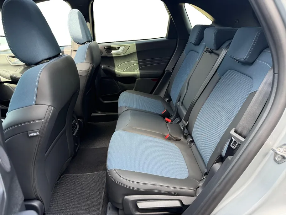 Ford Kuga 2.5 PHEV BlueCruise Edition | €4.000.- korting | Direct leverbaar | 0,99% rente | Kantel / schuifdak | Blue Cruise | 20inch velgen