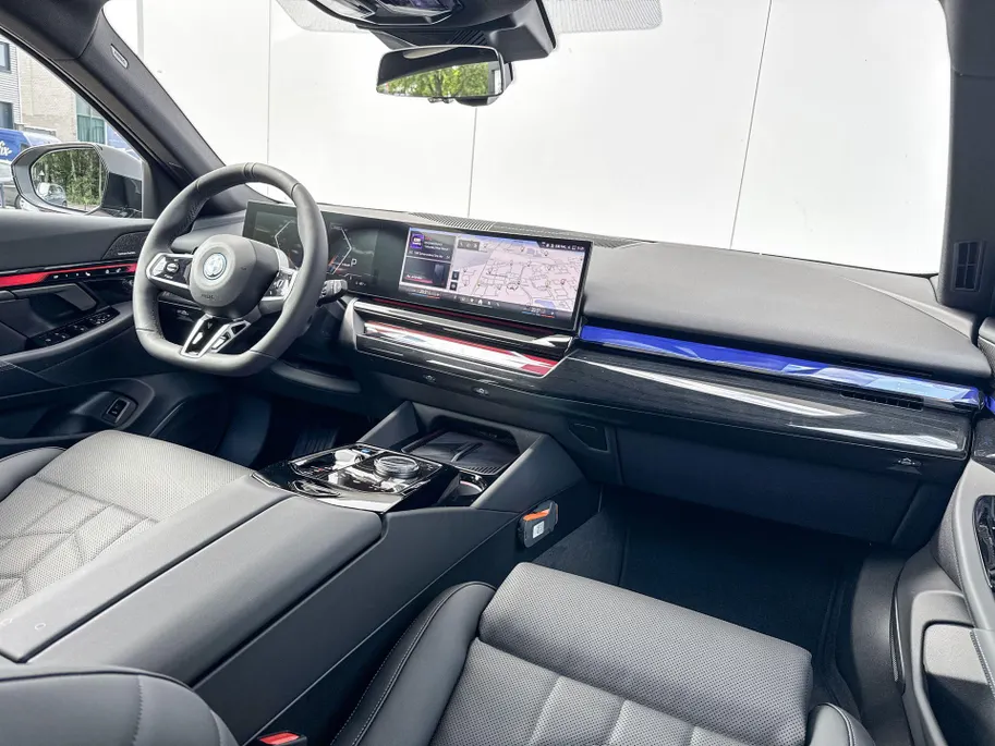 BMW i5 Touring eDrive40 M Sport Edition