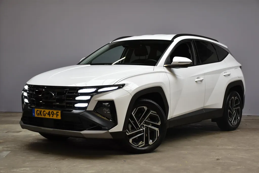 Hyundai Tucson 1.6 T-GDi PHEV I Nw model I Clima I Navi I PDC V+A
