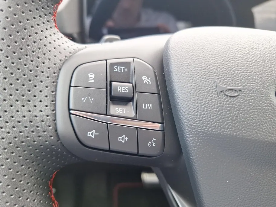 Ford Puma 1.0 EcoBoost Hybrid ST | 5.000,- Ready Set Ford Bonus | Performance Pack | 19' Performance Velgen | Ford Performance Sportstoelen | 360Camera | Adaptive Cruisecontrol | Matrix Ledkoplampen | El. Achterklep | Dodehoekdetectie | Nieuw te bestellen|