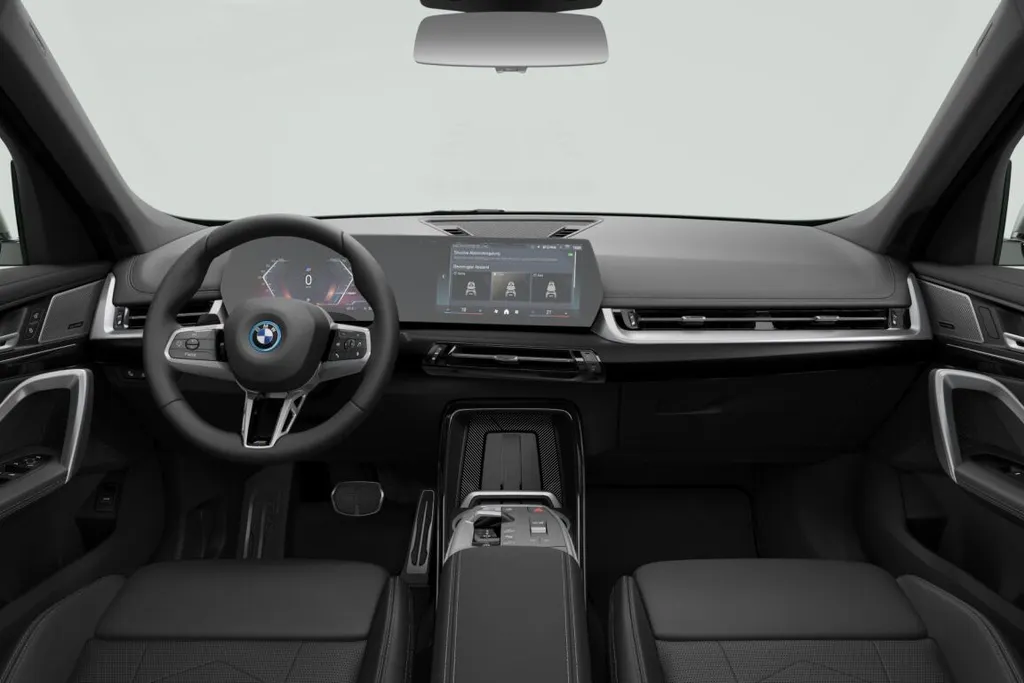 BMW iX1 xDrive30 67 kWh M Sport Edition