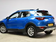 Kia Stonic 1.0 T-GDi MHEV 100pk DynamicLine Navi climate