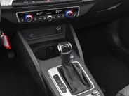 Audi Q2 35 TFSI/150PK S Line Panoramadak · Navigatie · Apple/Android Car Play · Stoelverwarming ·
