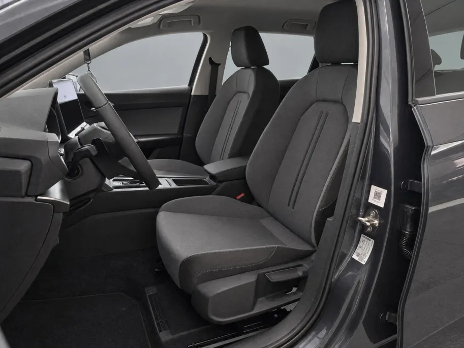 SEAT Leon Sportstourer Style Business Intense 1.5 eTSI 115 PK Station | Matrix Verlichting | Metallic Lak | 3500,- Herwaardering!!!