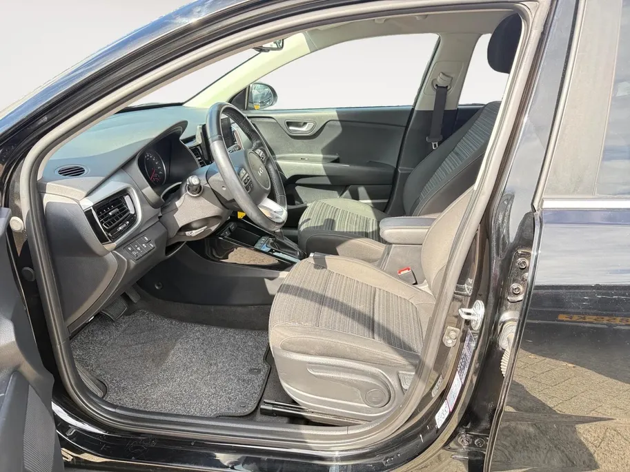 Kia Stonic 1.0 T-GDi MHEV DynamicPlusLine Automaat | Navi | Camera | Climate Control | Cruise Control | Parkeersensoren | LM Velgen | Apple Carplay | Android Auto
