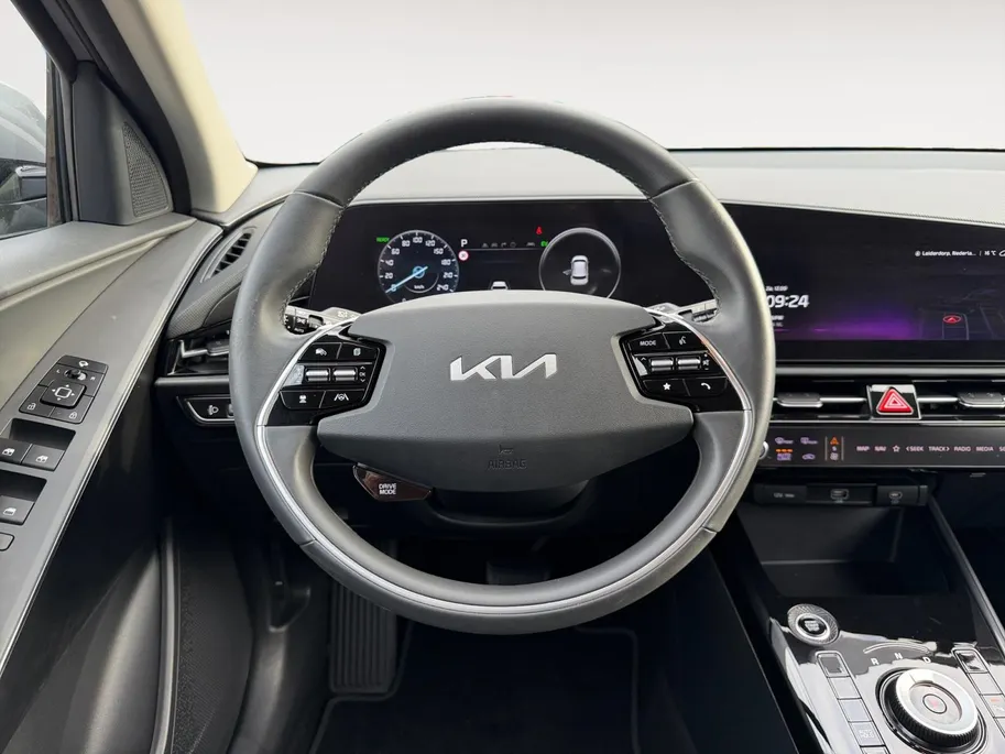 Kia Niro 1.6 GDi Hybrid DynamicLine | Navigatie | Camera | Adaptieve cruise control | Apple Carplay / Android Auto | Parkeersensoren voor en achter | Verbruik 1 op 20!