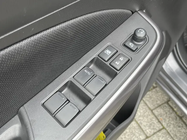 Suzuki Swift 1.2 Style SmartHybrid Automaat
