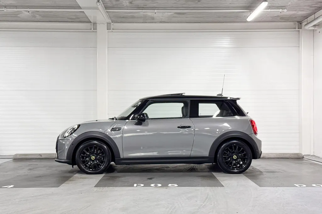 MINI Cooper 3-deurs Electric Business Edition