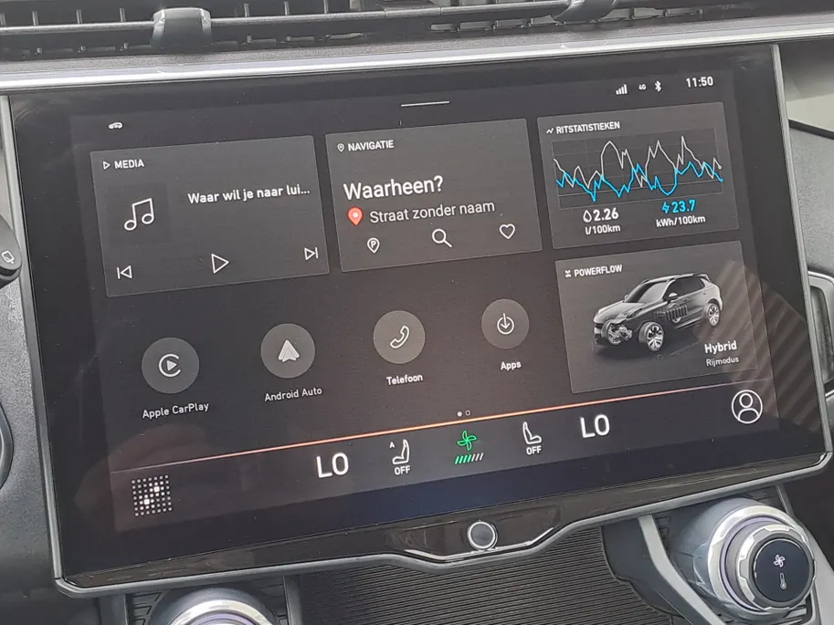 Lynk & Co 01 1.5 PHEV | SOH 97,3% | Automaat | Camera | Navigatie | Climate Control | Trekhaak afneembaar | Apple Carplay/Android Auto | DAB | Keyless entry | Keyless start | Stoel verw.