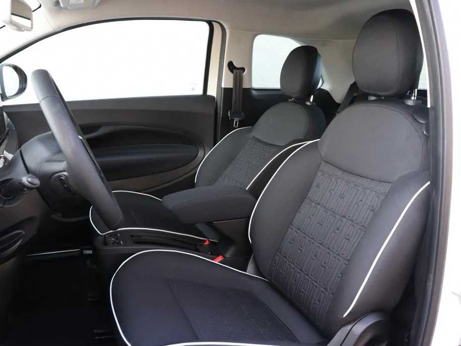 Fiat 500e Icon 42KWH | Camera | Carplay | Winter | Style | Cruise | 16′