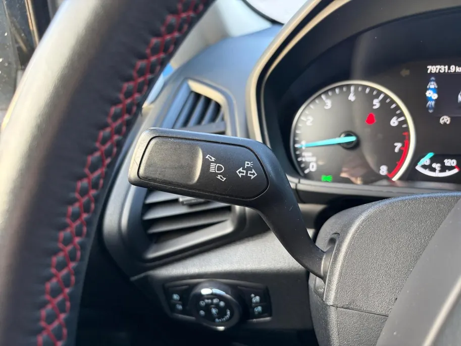Ford EcoSport 1.0 EcoBoost ST-Line | Zwart dak | Winter Pack | Parkeersensoren | Cruise Control | Climate Control