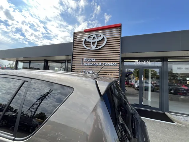 Toyota RAV4 2.0 VVTi Dynamic 2WD | Trekhaak