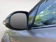 Toyota C-HR 1.8 Hybrid Dynamic Airco automatisch| Autonomous Emergency Braking | Cruise control adaptief | Lichtmetalen velgen 18' | Navigatiesysteem full map | Voorstoelen verwarmd