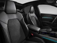 Audi A5 2.0 e-hybrid quattro S edition 299 PK · Tech pro · Glazen panoramadak · MMI experience pro met  premium 3D