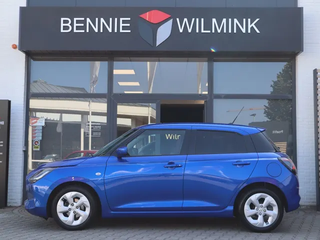 Suzuki Swift 1.2 Select Hybrid AdaptiveCruise | Carplay