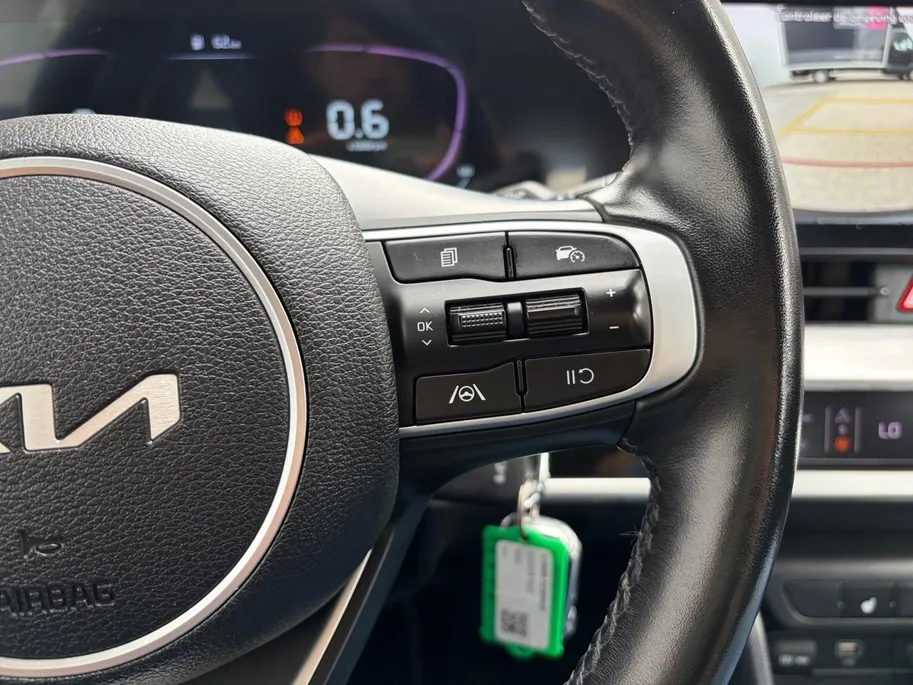 Kia Sportage 1.6 T-GDi MHEV DynamicLine Edition | Stoel- en stuurverwarming | Achteruitrijcamera | Parkeersensoren voor- en achter | Apple/Android Carplay | Navi | Climate control | Cruise control