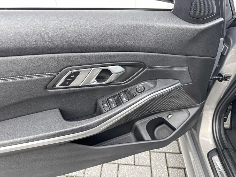 BMW 3 Serie Sedan 330e